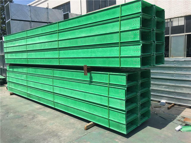 玻璃钢电缆管箱规范型号有哪些(图1) 玻璃钢电缆管箱规范型号有哪些(图1)